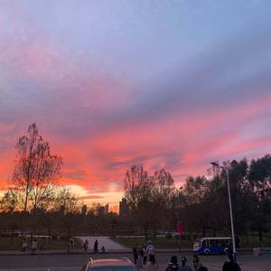 国产日韩aⅴ免费无码一区二区
