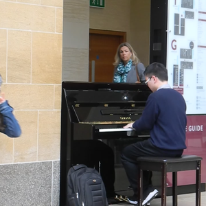 国产日韩aⅴ免费无码一区二区
